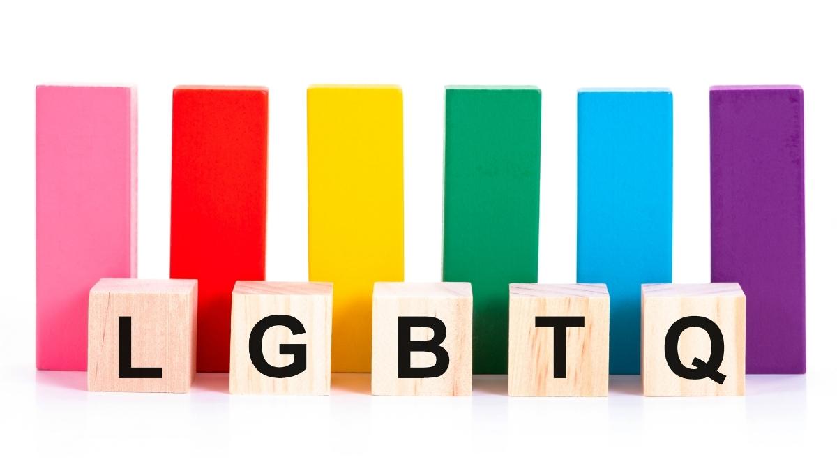 ทำไม กลุ่ม LGBTQ+ จึงควรตรวจเลือดเป็นประจำ